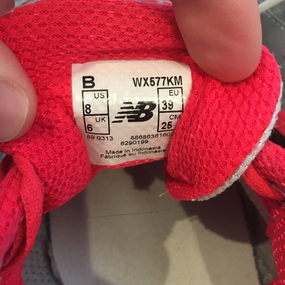 Women's New Balance Shoes - Picture 9 of 9